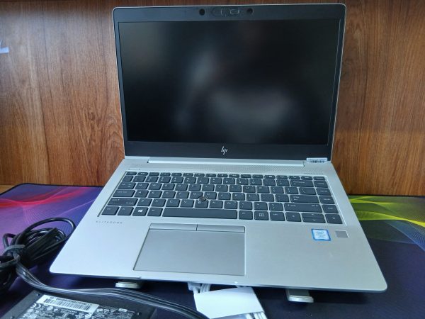 Powerful HP EliteBook 840 G5 – Intel Core i7 8th Gen, 16GB RAM, 512GB SSD, 14" FHD Display - Image 2