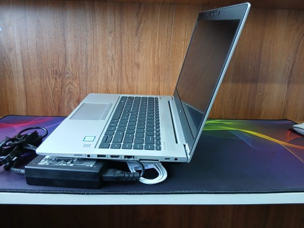 Powerful HP EliteBook 840 G5 – Intel Core i7 8th Gen, 16GB RAM, 512GB SSD, 14" FHD Display - Image 3
