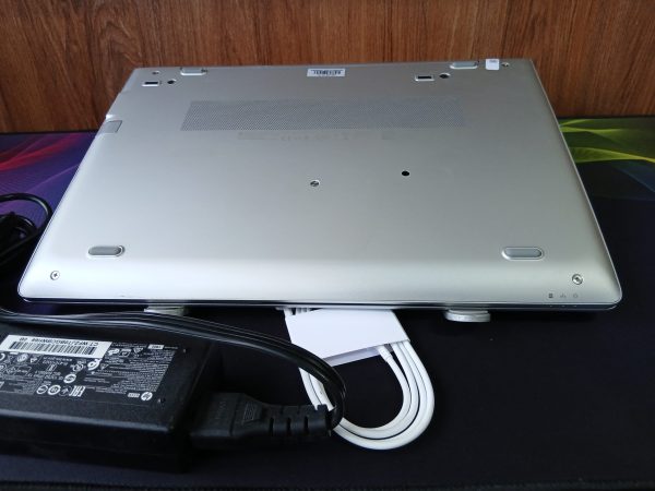 Powerful HP EliteBook 840 G5 – Intel Core i7 8th Gen, 16GB RAM, 512GB SSD, 14" FHD Display - Image 4