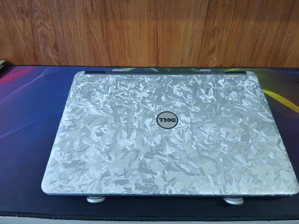 Dell Latitude E7240